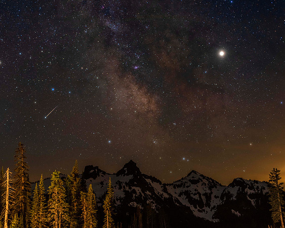 Milkyway and Shooting Star, Washington