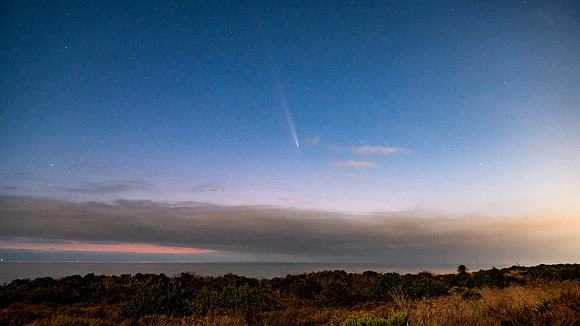 C/2023 A3 Tsuchinshan–ATLAS from San Onofre Beach
